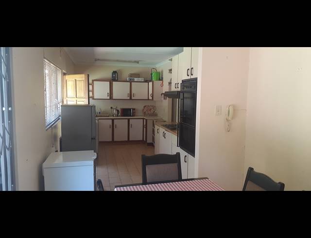 3 BEDROOM HOUSE FOR SALE IN MOTALABAD